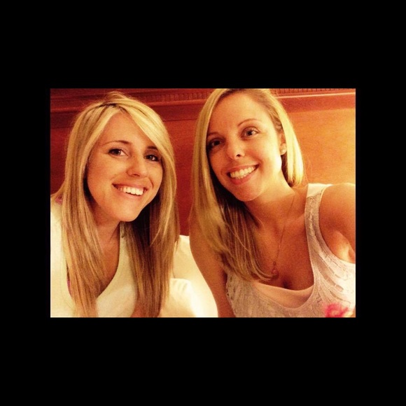 Meet your Posher, Sarah - Picture 2 of 3